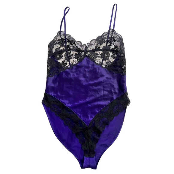 Victoria's Secret Tops - Vintage Victoria’s Secret Gold Label Women’s Size XS Purple Teddy Bodysuit Lace
